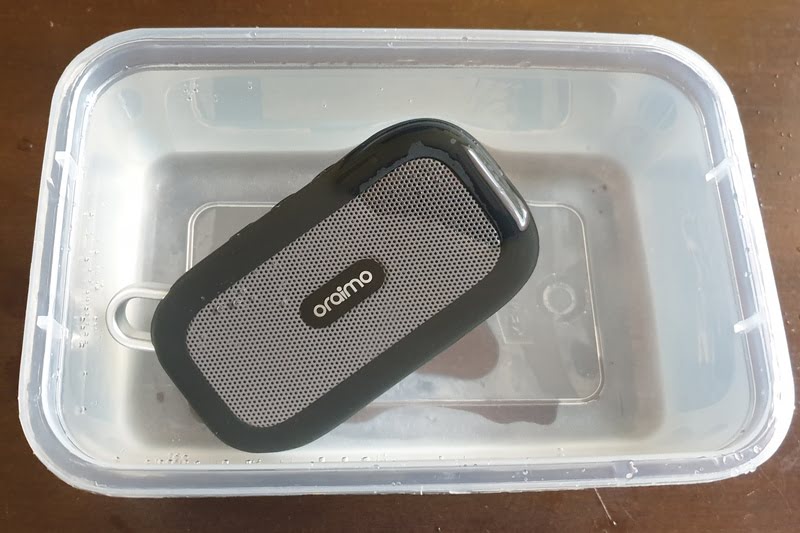 Oraimo Palm Speaker