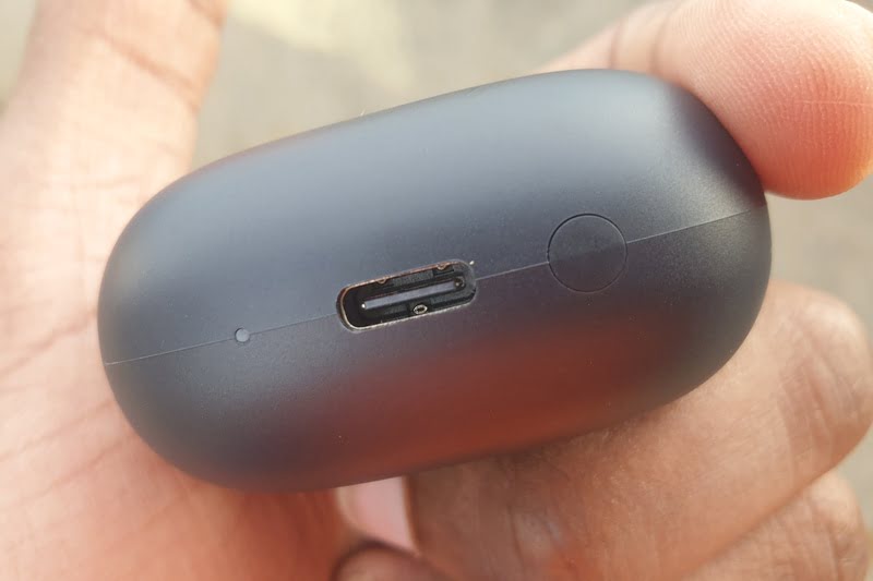 Oraimo Riff 2 earbuds