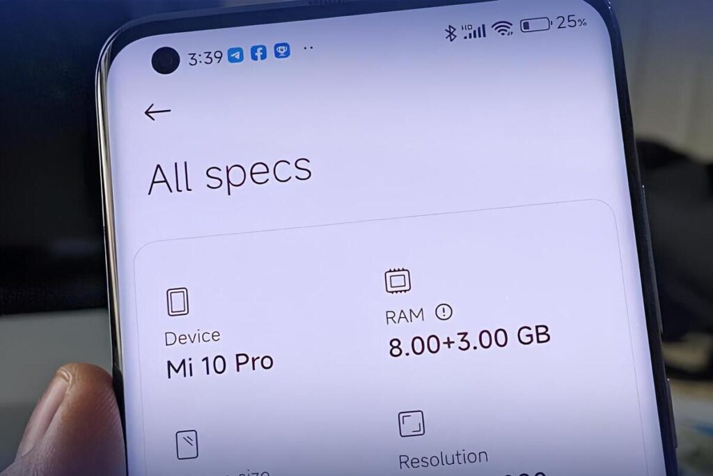 Why You Don’t Need More Than 8GB of RAM on Your Phone in 2025